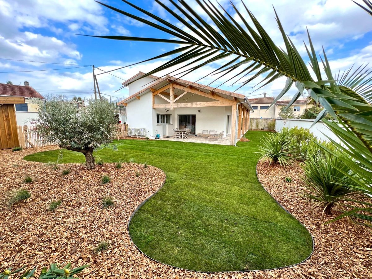 Après : jardin premium livré